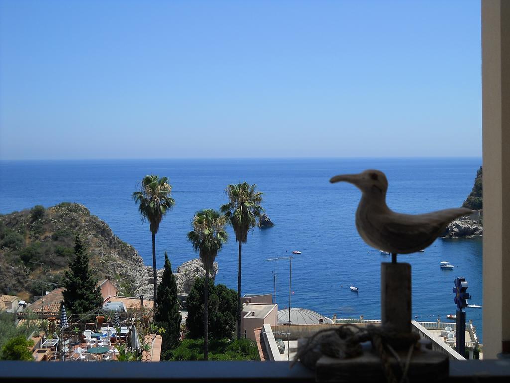 On The Beach Taormina